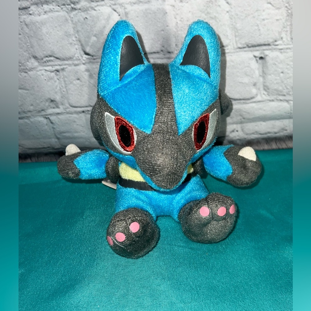 Lucario Pokémon Plush Toy with Japanese‎ Label New